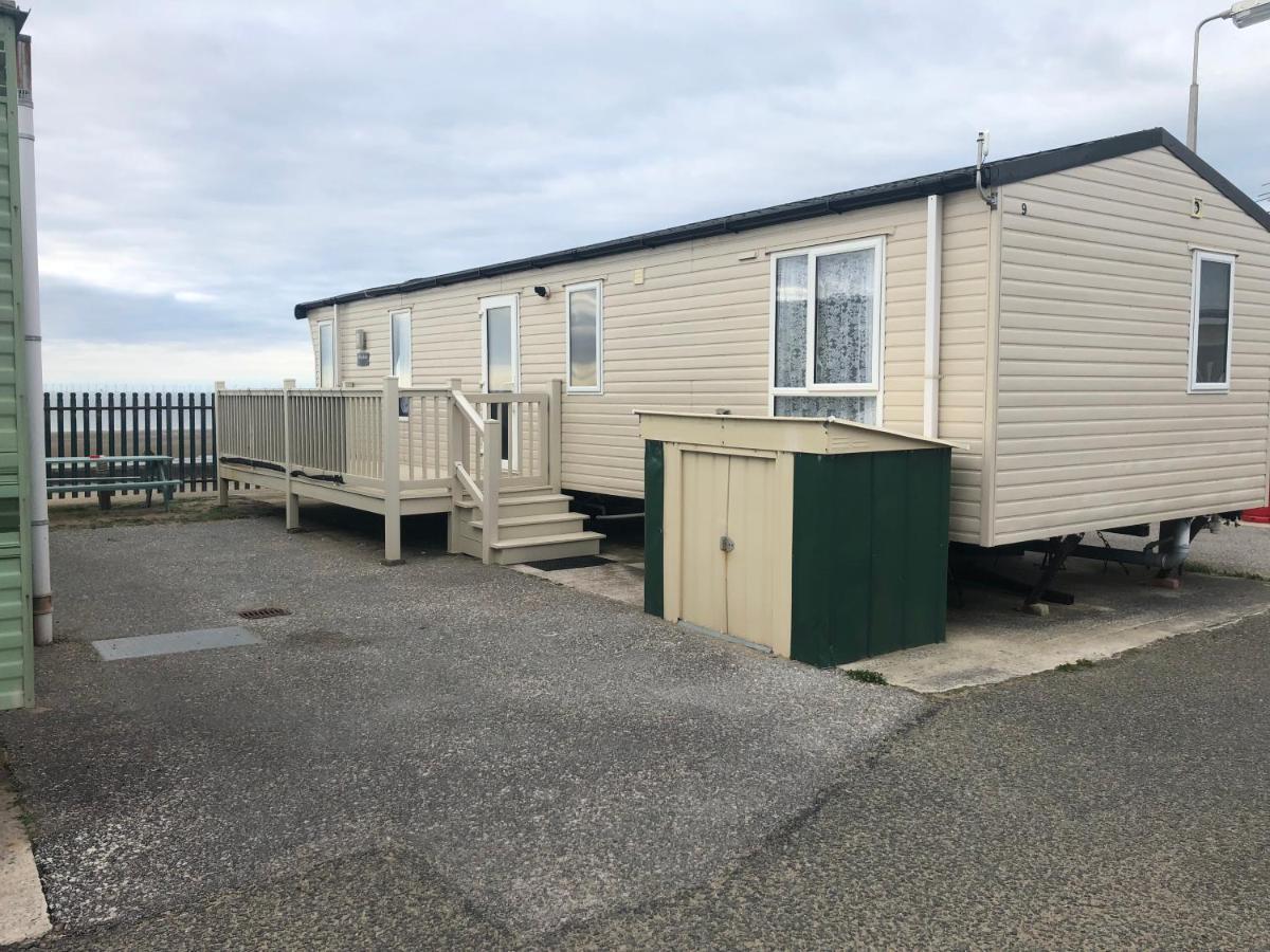 Caravan Hire Golden Sands Sea Front Kinmel Bay Exterior photo