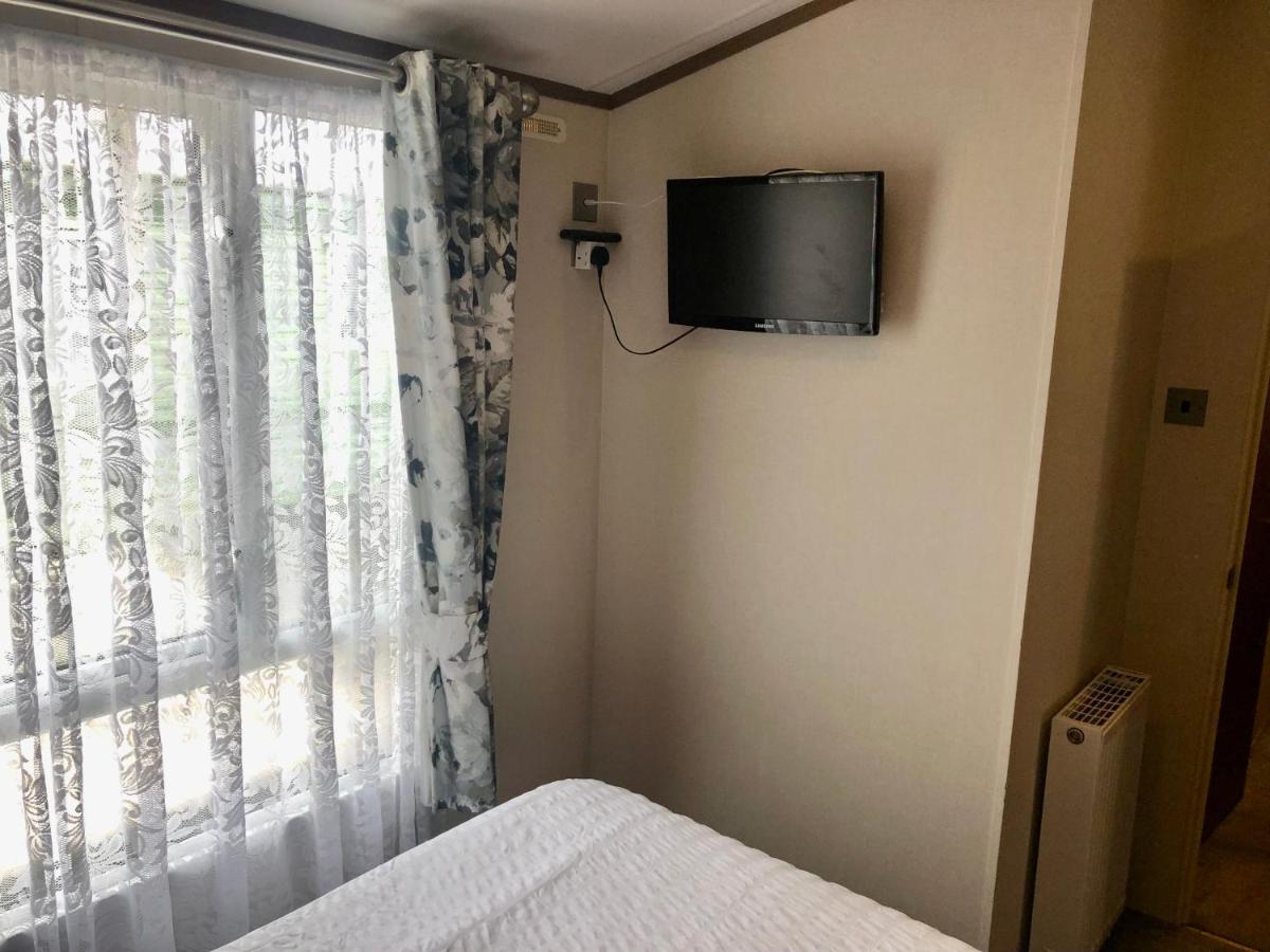 Caravan Hire Golden Sands Sea Front Kinmel Bay Exterior photo